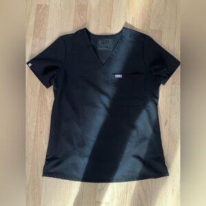 Figs Catarina Black Scrub Top